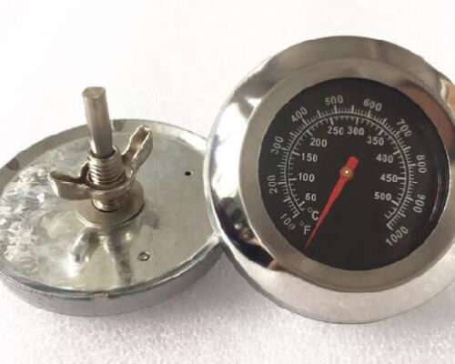 A temperature gauge
